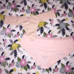 Nwot VS + PINK no show nude panties cute
